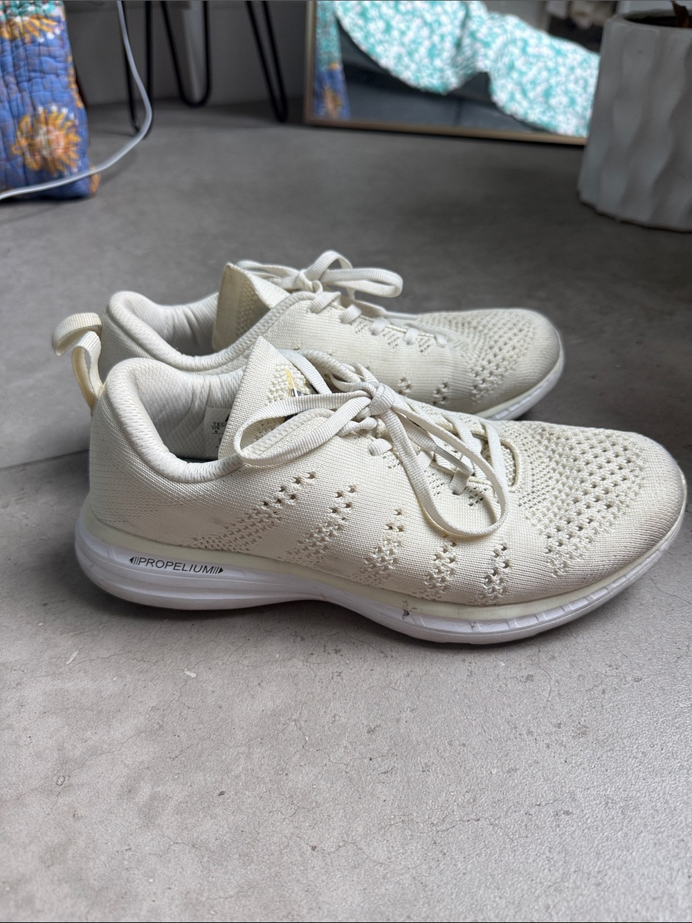 APL techloom pro - ivory